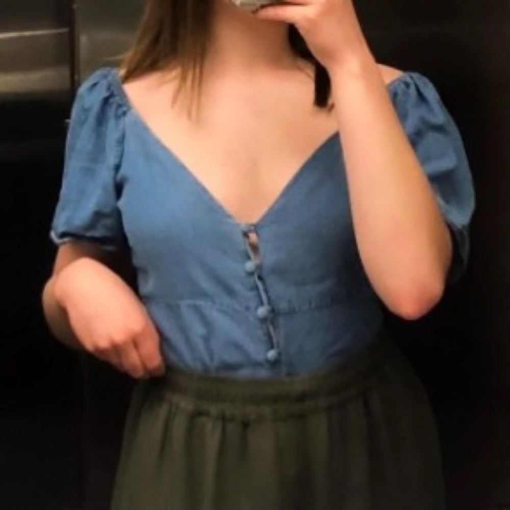 Lightweight denim top